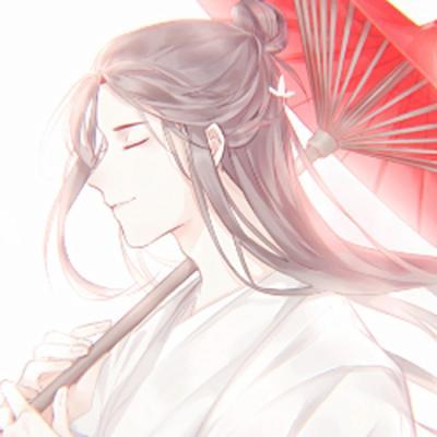 女子因称出130斤生气一脚踩爆体重秤